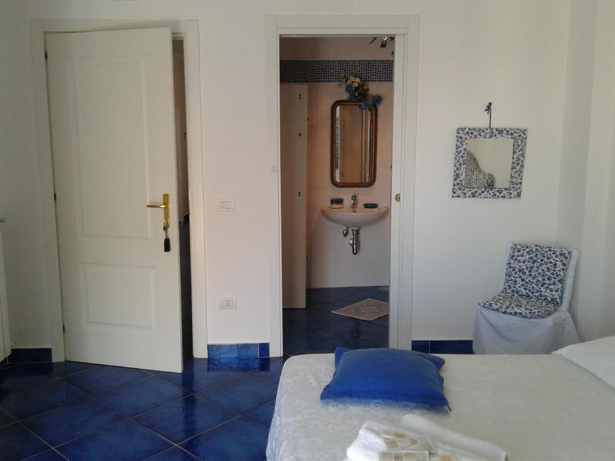 Bed and Breakfast Casa Blu Cobalto Maiori Exterior foto